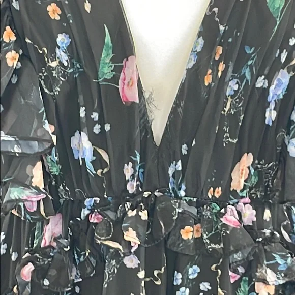 Ieena for Mac Duggal Ruffled Floral Gown, Size 12 - Picture 8 of 16